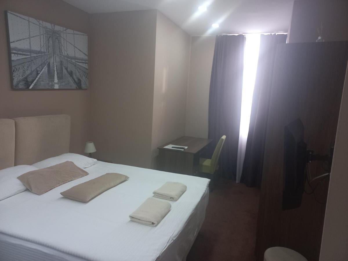 Hotel Usce Sabac Ngoại thất bức ảnh