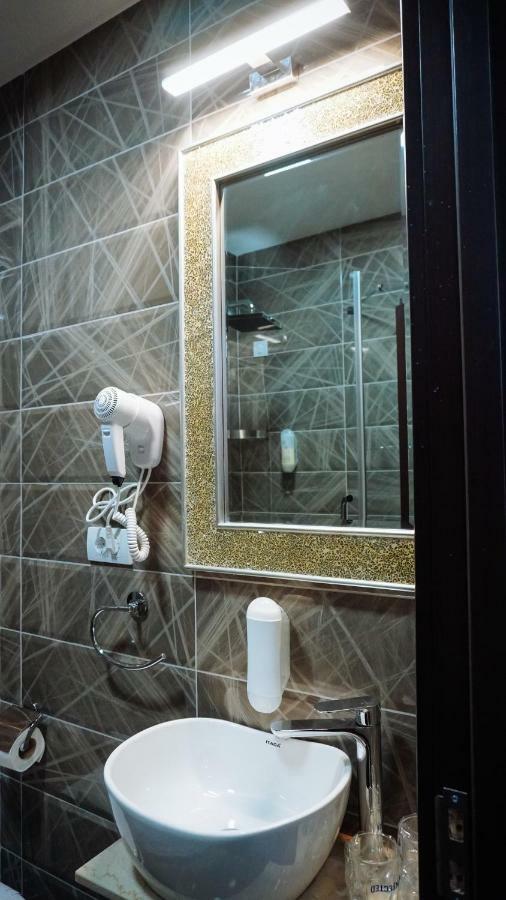 Hotel Usce Sabac Ngoại thất bức ảnh