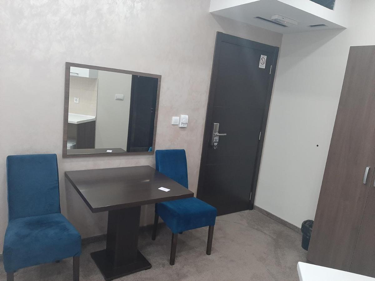 Hotel Usce Sabac Ngoại thất bức ảnh